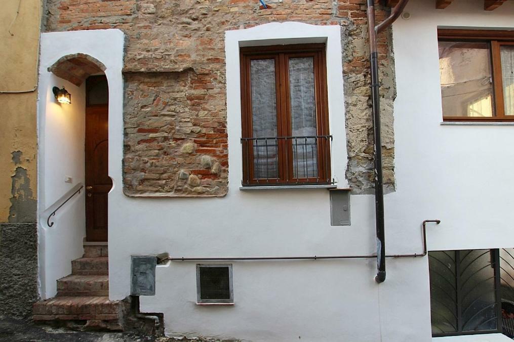 Casa Guatelli Guest House Spineto Scrivia Екстер'єр фото